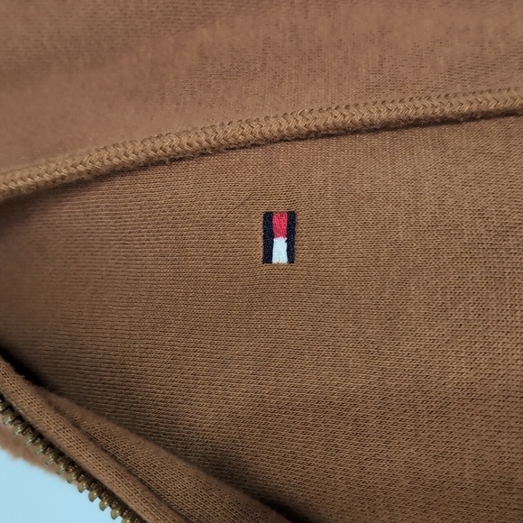 Tommy Hilfiger Camel Brown Full Zip Hooded Sweatshirt Size Medium - Picture 2 of 7